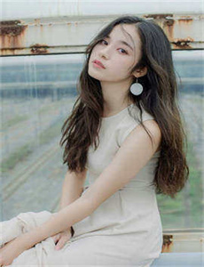 《玩弄丰满少妇XXXXX性多毛》
