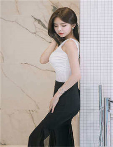 《www.32aaa.com》