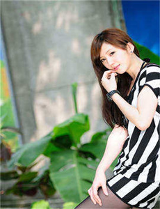 《灌醉水嫩大学生啪啪嗯啊男女》