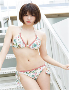 《美女护士也疯狂》