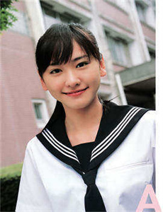 《石原里美宣布结婚后首亮相》